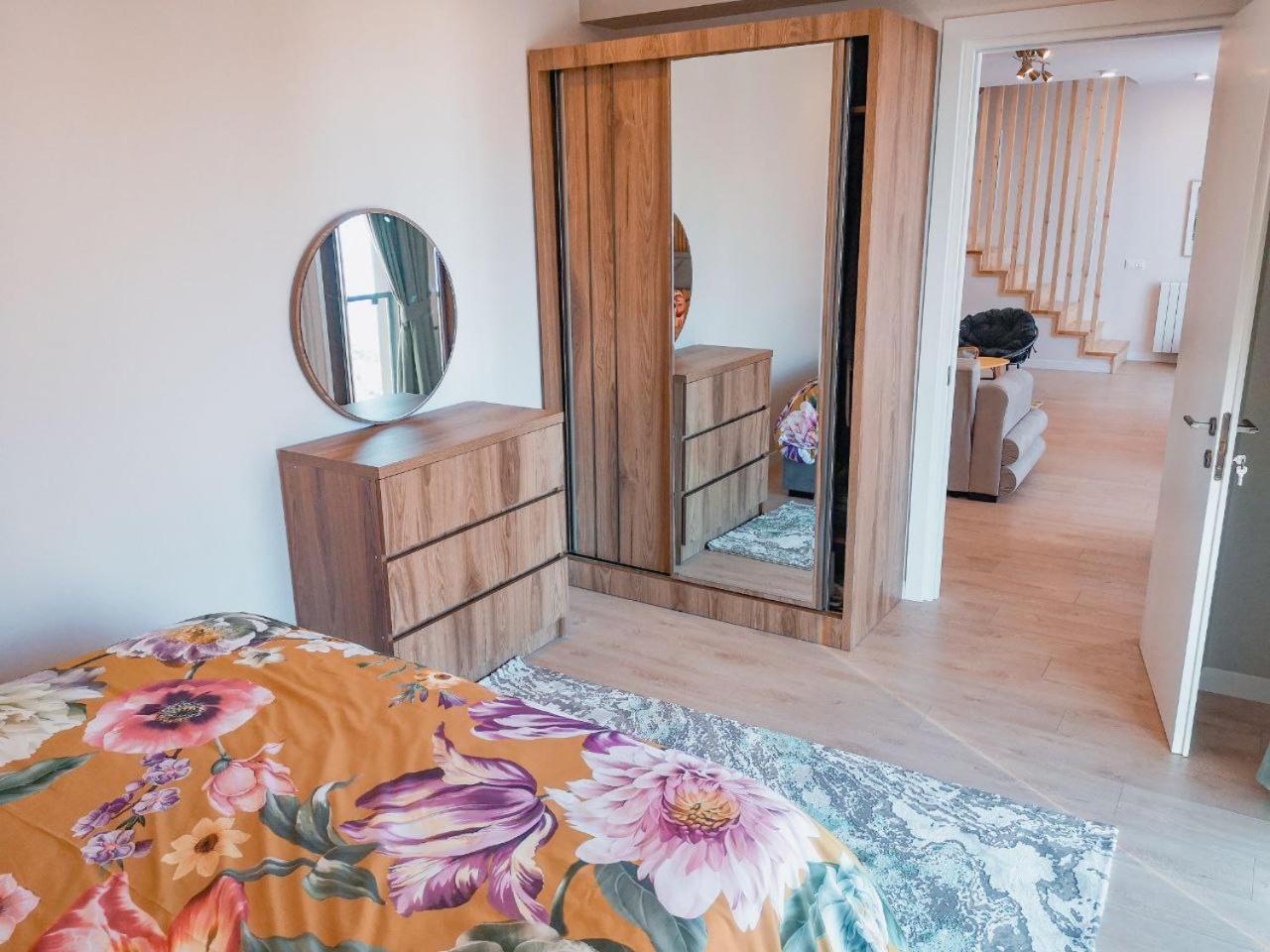 Gudauri Travel Chalets In New Гудаури Екстериор снимка