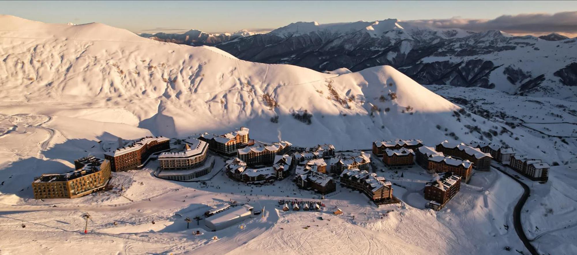 Gudauri Travel Chalets In New Гудаури Екстериор снимка